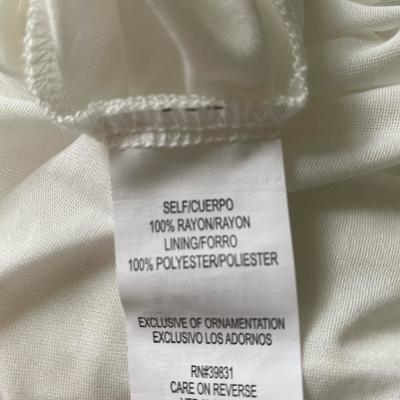 NWT! Off White Romper - Picture 9 of 9